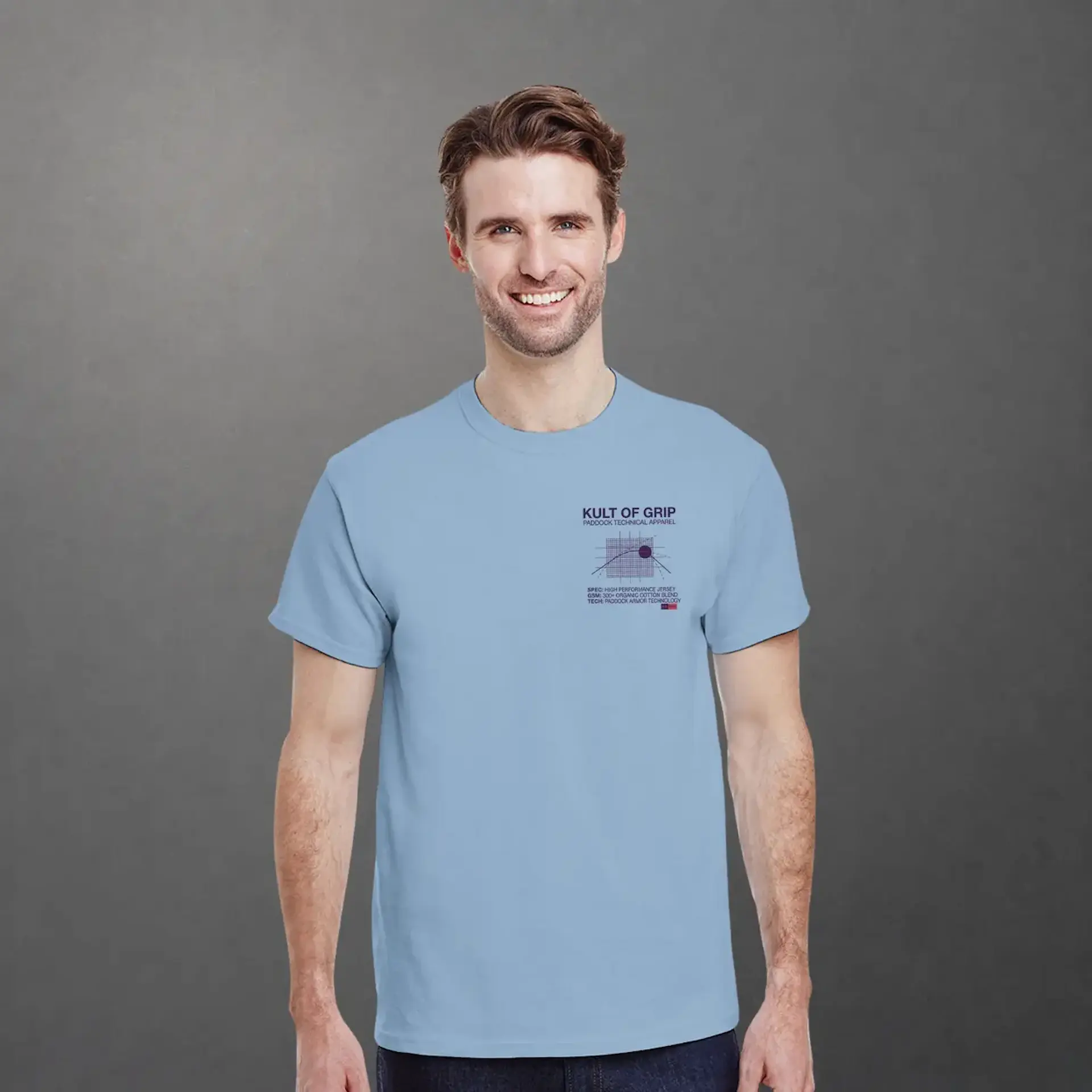 T-shirt karting Apex Obsession Performance Division adulte bleu clair – vue de face porté