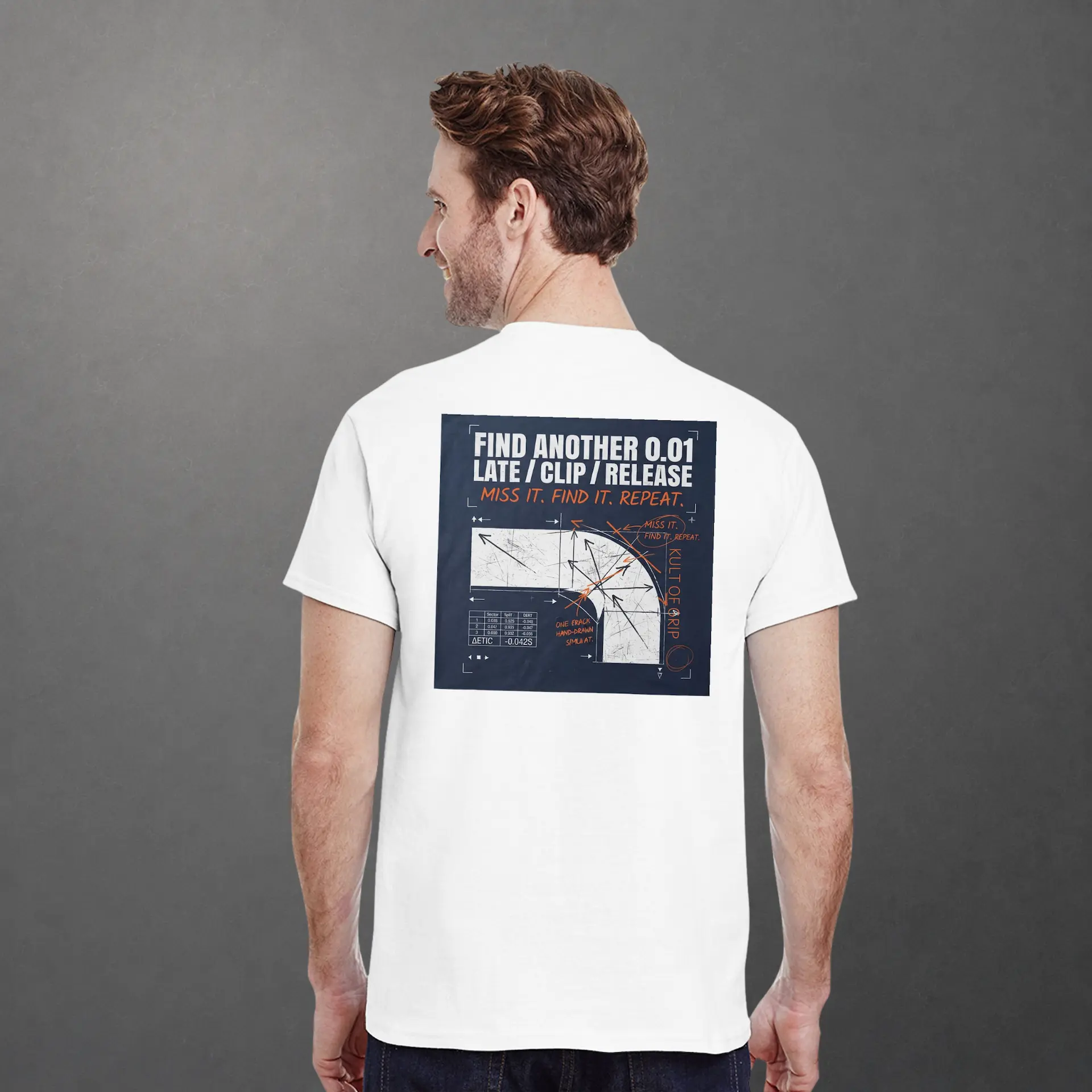 T-shirt karting Apex Obsession Apex Chronicles adulte blanc – vue de dos porté
