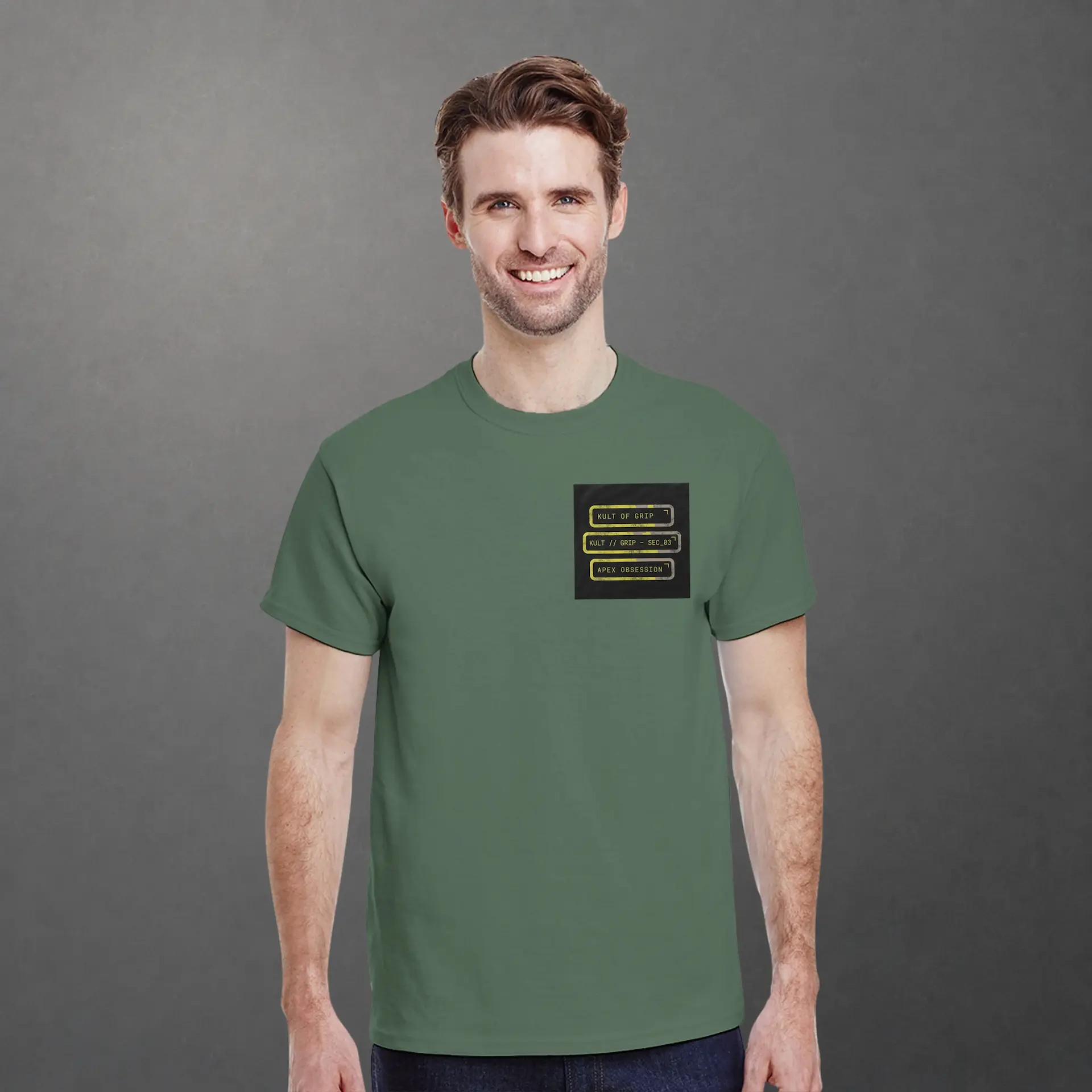 T-shirt karting Telemetry Corner Manifesto vert olive – vue de face porté