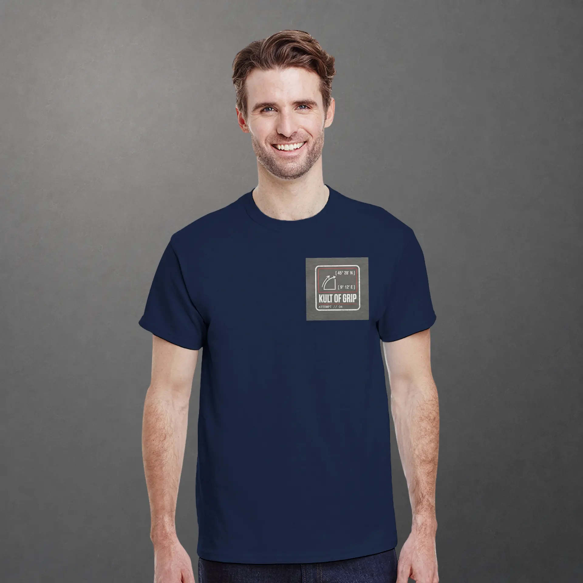 T-shirt karting Apex Obsession Geometry of Hesitation adulte bleu marine – vue de face porté