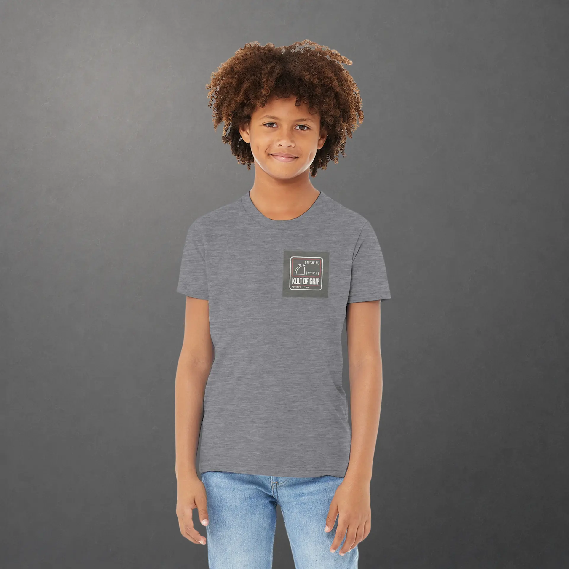 T-shirt karting Apex Obsession Geometry of Hesitation enfant gris foncé – vue de face porté